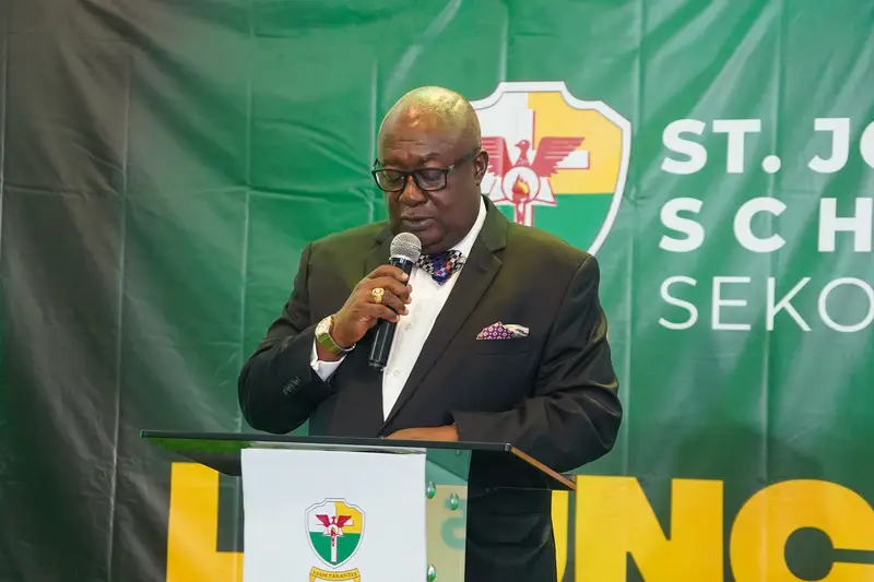Addressing the gathering